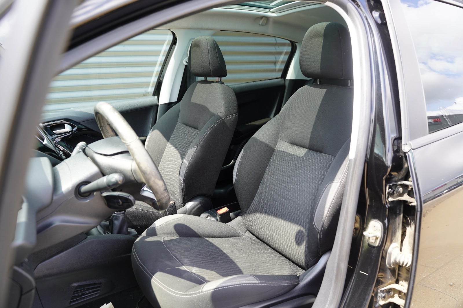 Billede af Peugeot 208 1,2 VTi 82 Intense