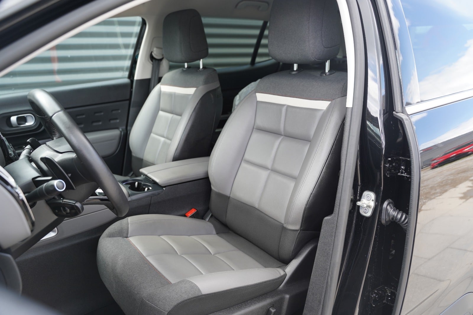 Billede af Citroën C5 Aircross 1,6 Hybrid Shine Sport EAT8