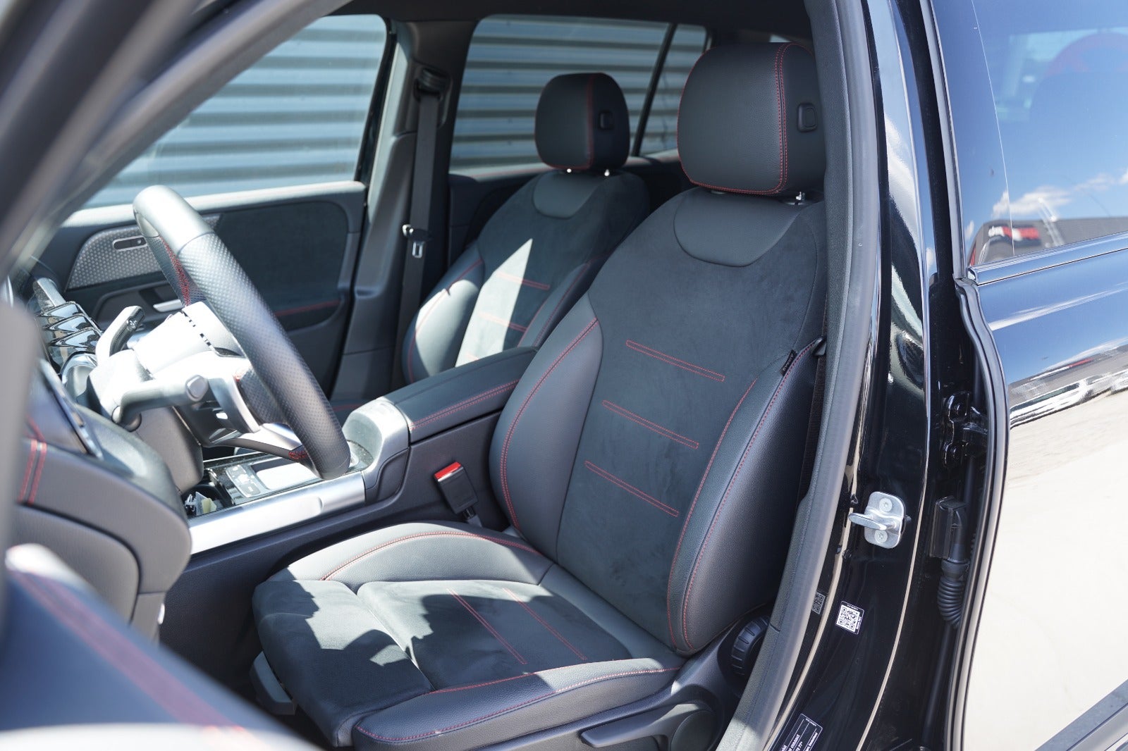 Billede af Mercedes EQB300  AMG Line 4Matic