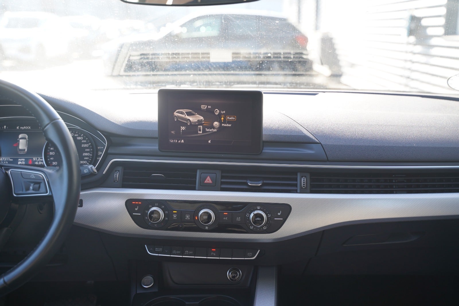 Billede af Audi A4 40 TFSi Advanced Avant S-tr.