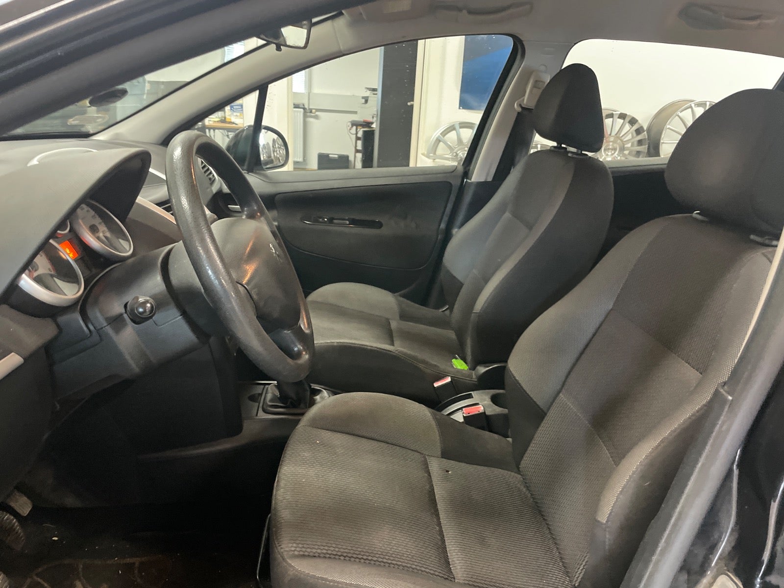 Peugeot 207 HDi 90 Comfort+ SW