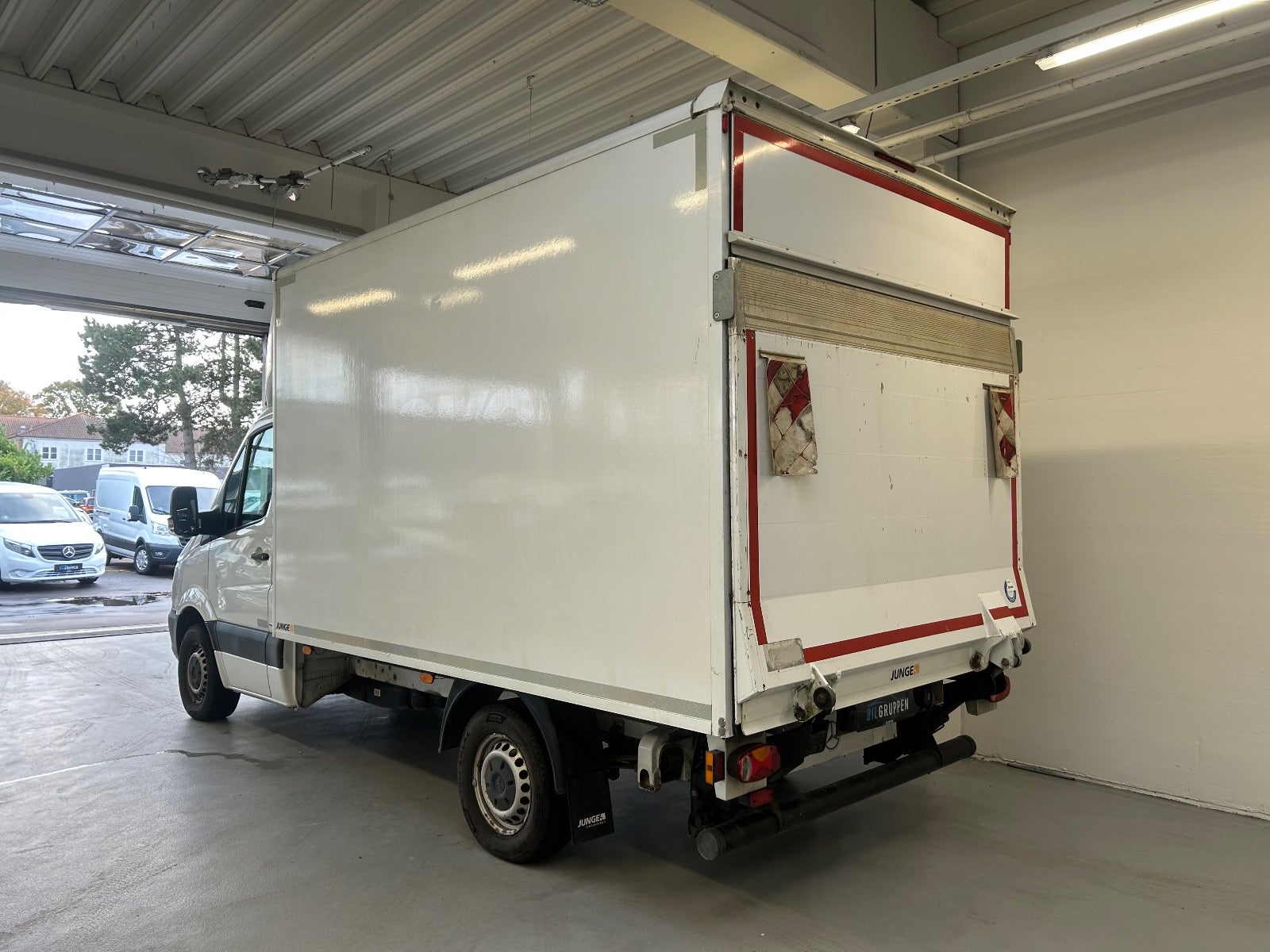 Billede af Mercedes Sprinter 316 2,2 CDi R2 Alukasse m/lift