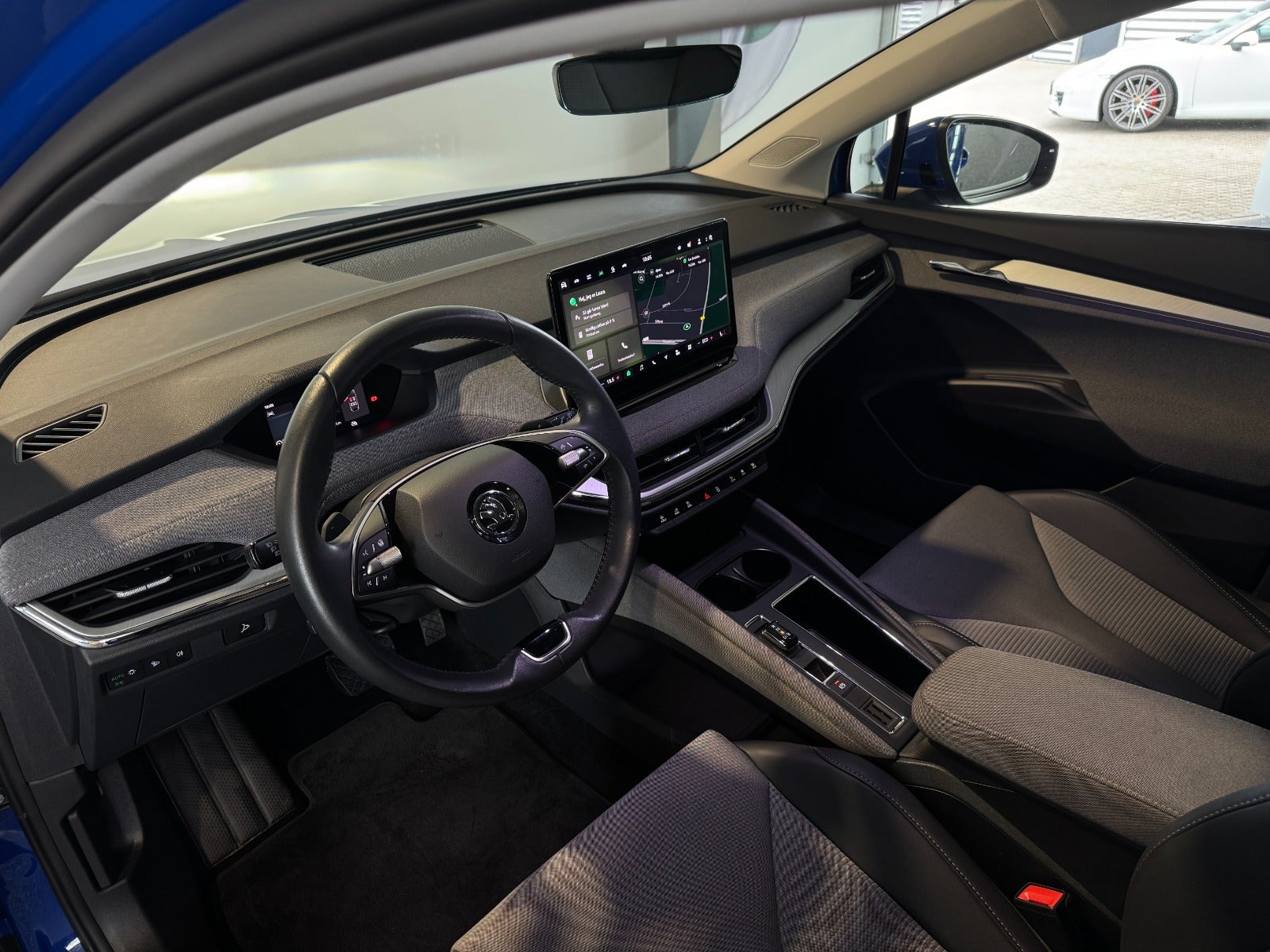 Skoda Enyaq 85 iV Premium 5d - 7