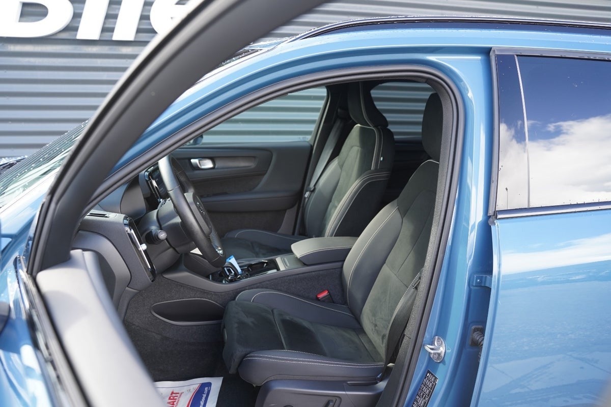 Billede af Volvo EX40  Twin Performance Plus