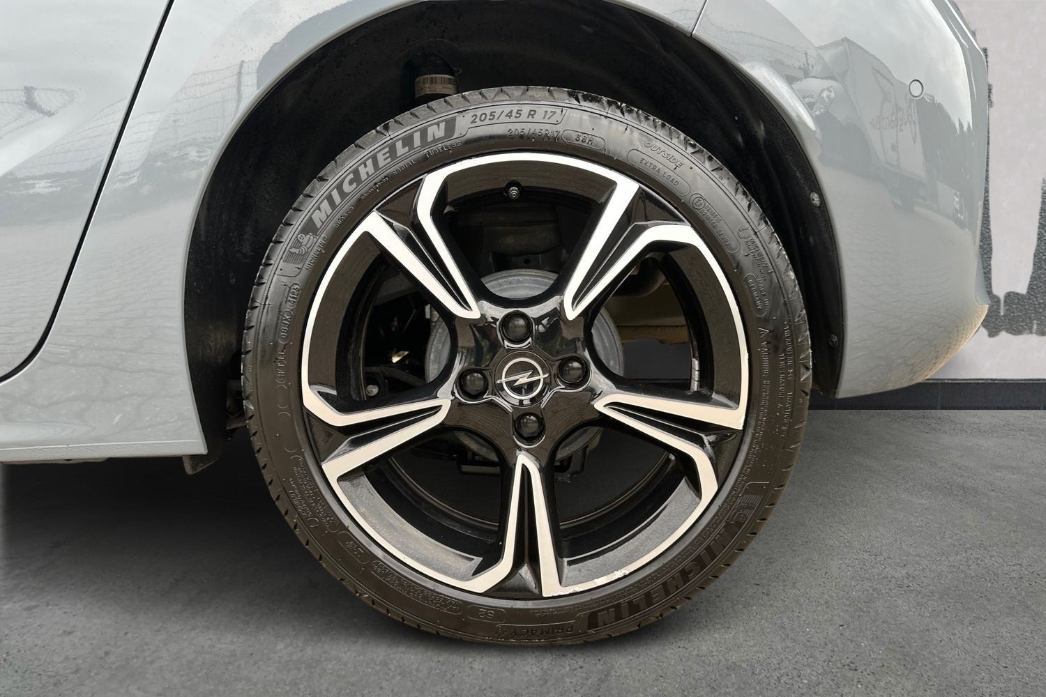 Billede af Opel Corsa 1,2 T 100 Sport