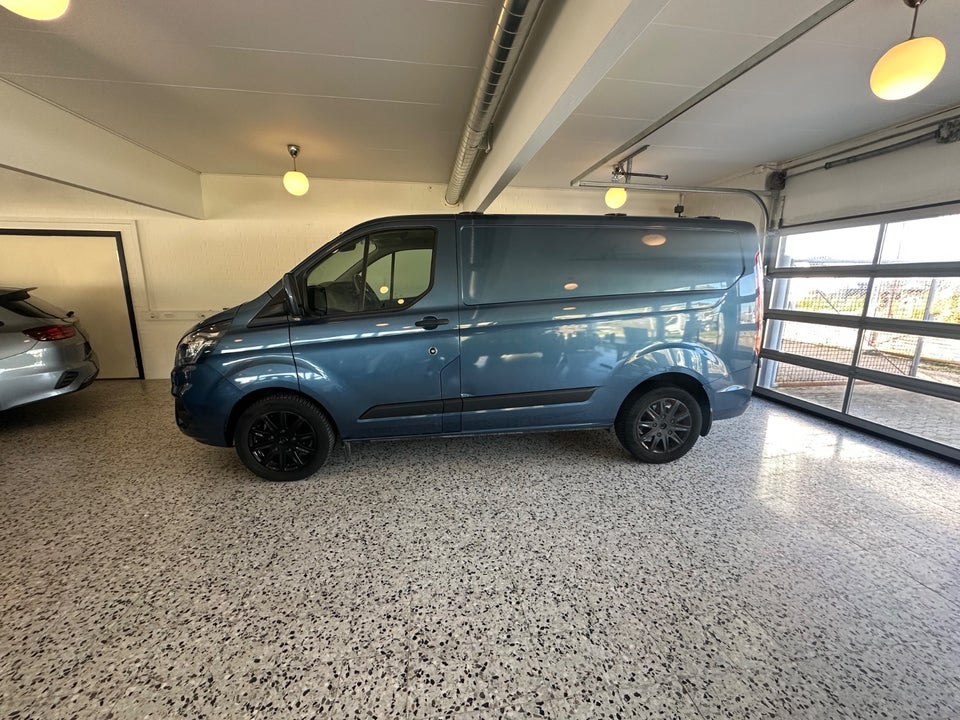 Ford Transit Custom 300 L1, Billede 3