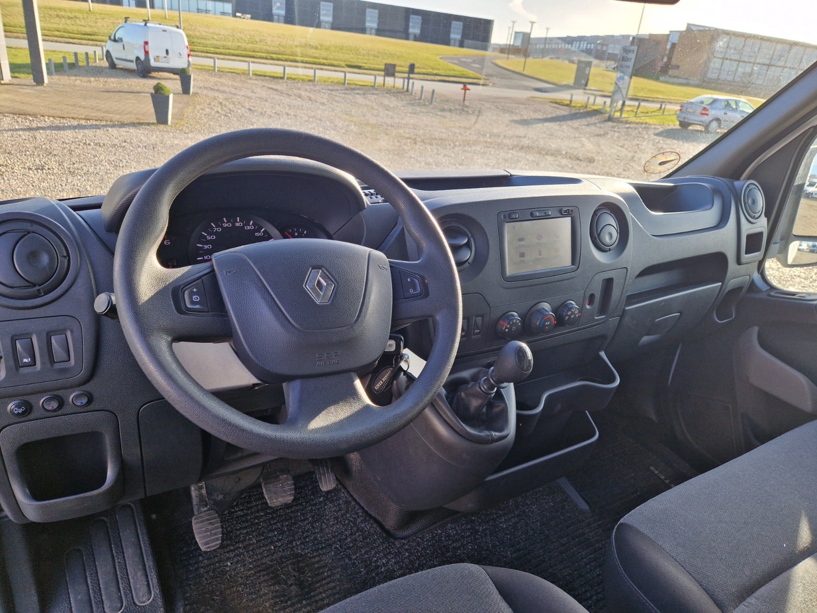 Billede af Renault Master IV T35 2,3 dCi 170 L3 Chassis m/lad