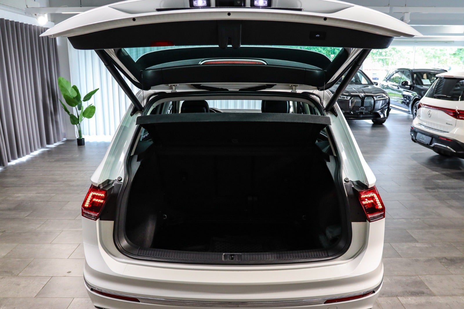 Billede af VW Tiguan 1,4 TSi 150 R-line DSG 4Motion