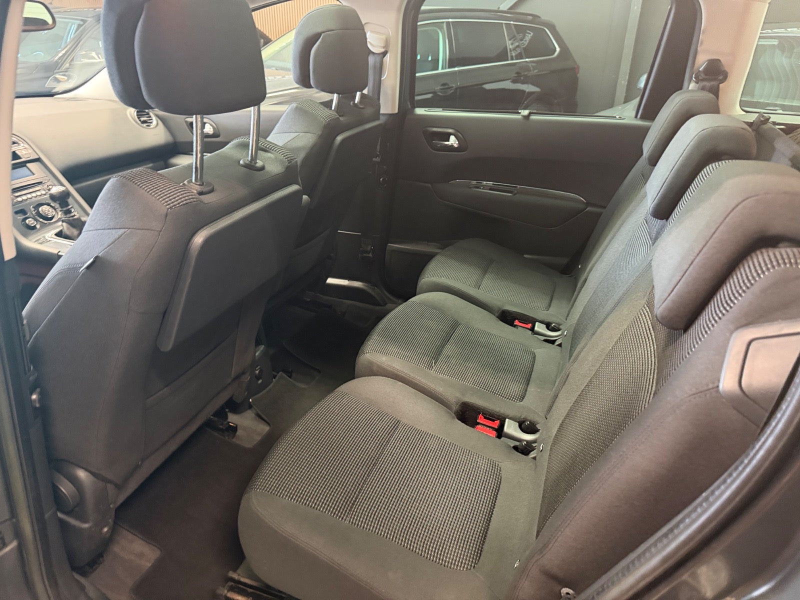 Peugeot 5008 HDi 112 Style Limited - billede 11