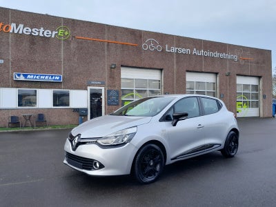 Renault Clio IV 0,9 TCe 90 Expression 5d