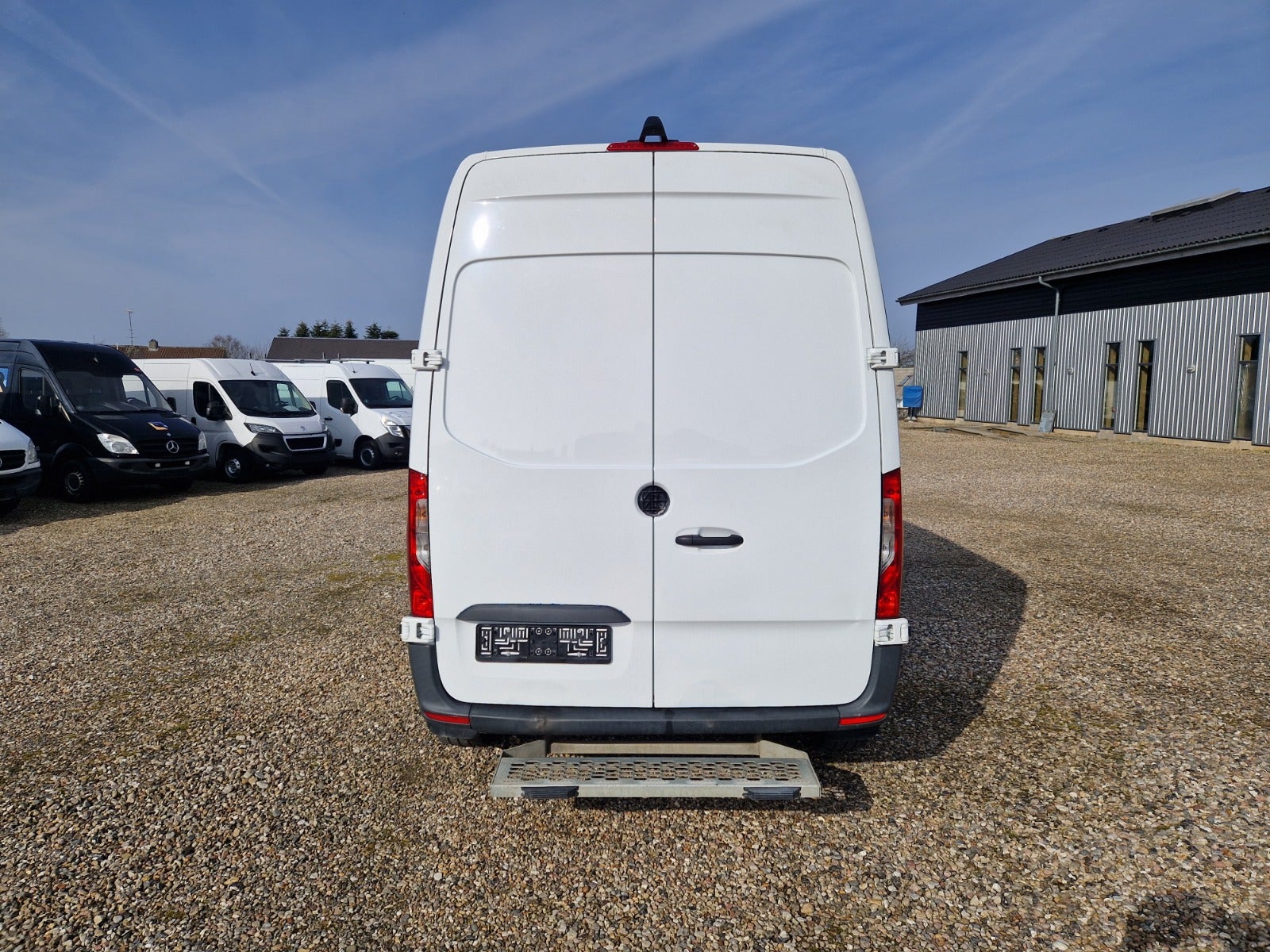 Billede af Mercedes eSprinter 312 A2 Kassevogn 3p