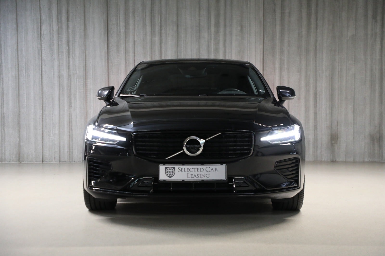 Volvo S60 2,0 T8 ReCharge R-Design aut. AWD