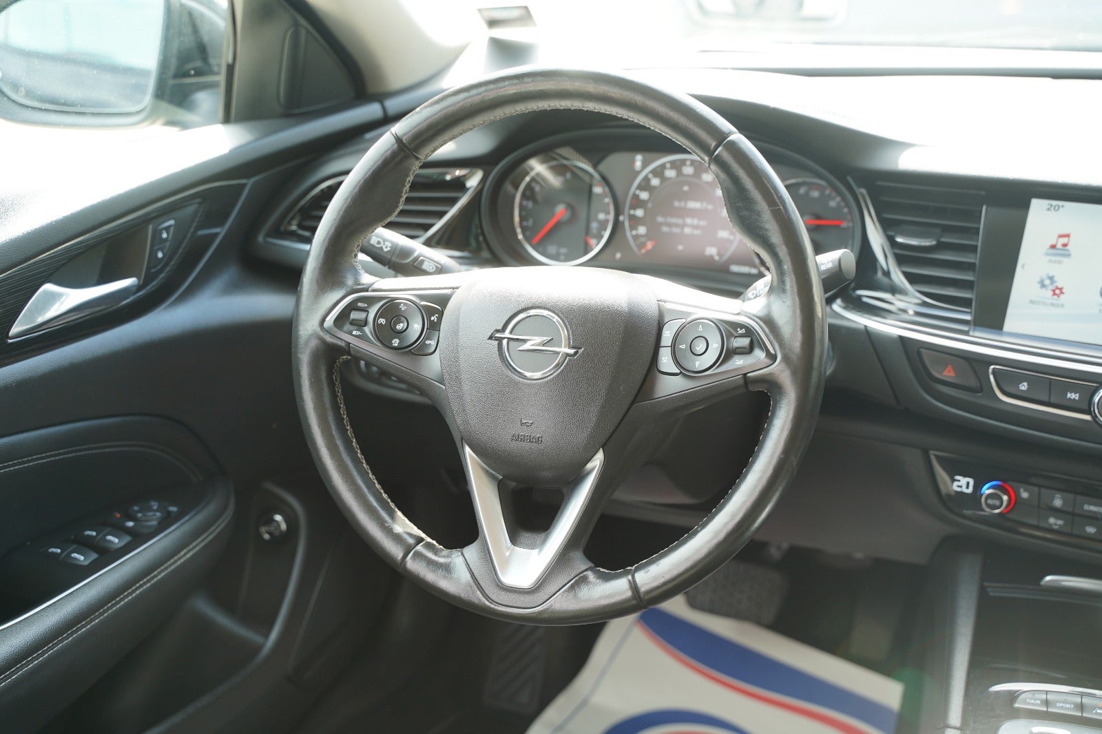 Billede af Opel Insignia 2,0 CDTi 170 Country Tourer aut.