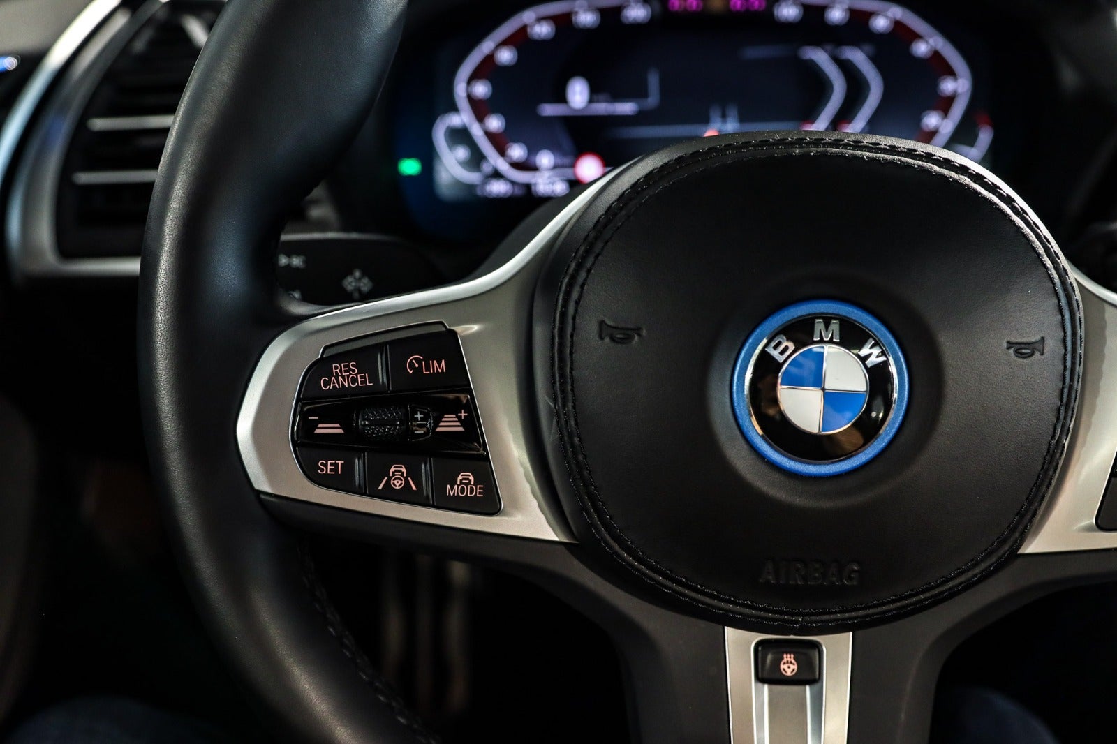 Billede af BMW iX3  Charged Plus M-Sport