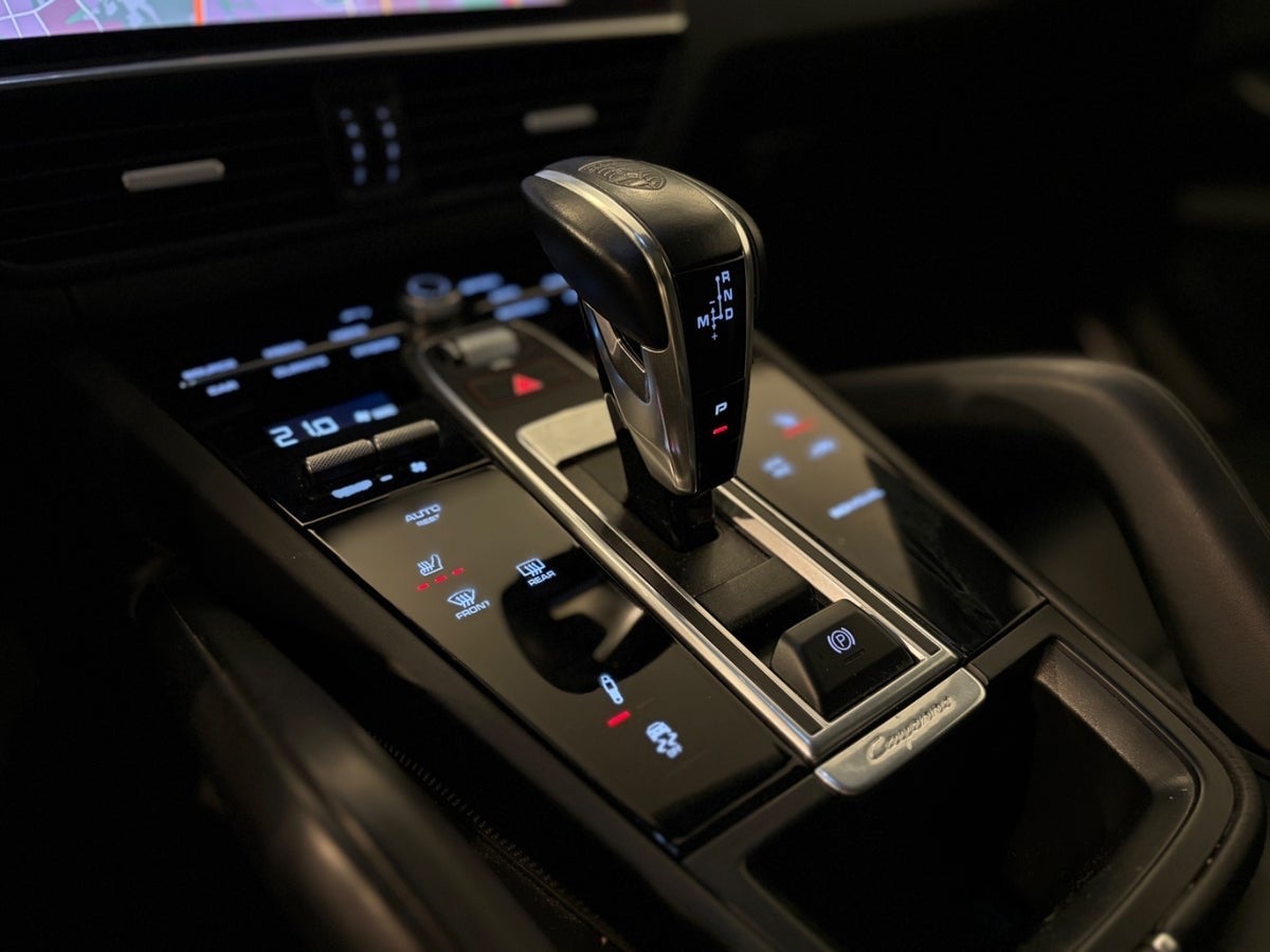 Porsche – Cayenne