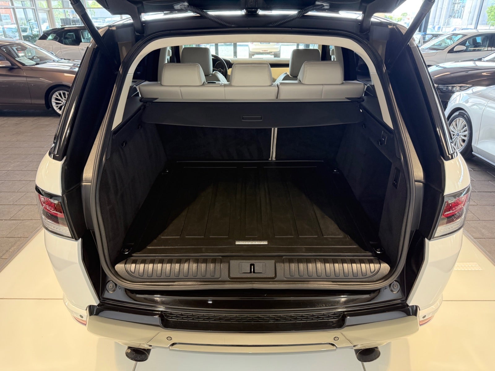 Billede af Land Rover Range Rover Sport 3,0 TDV6 SE aut.