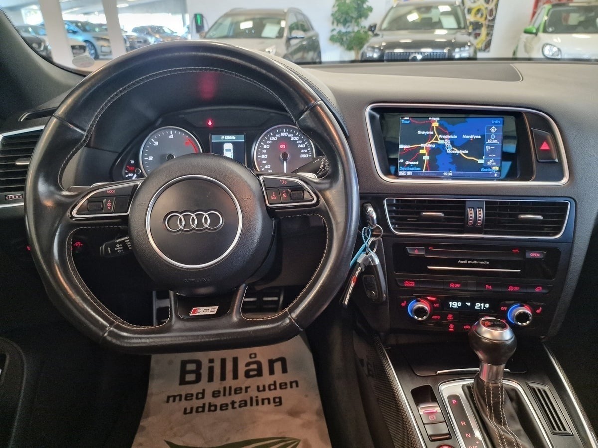 Audi SQ5 2016