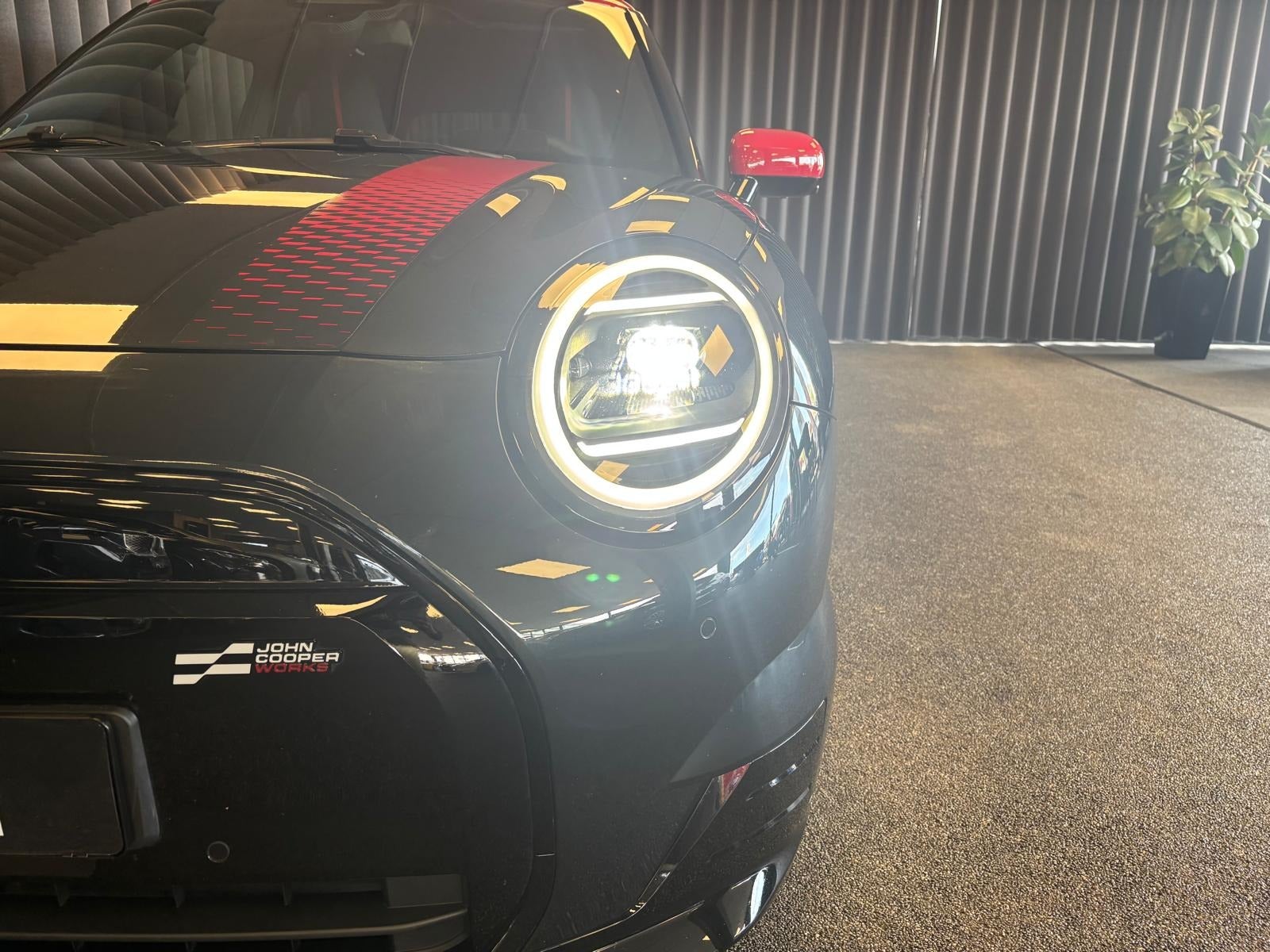 Billede af MINI Cooper SE JCW Trim XL