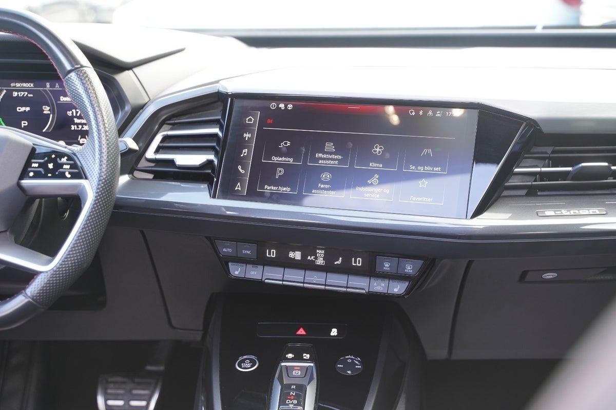Billede af Audi Q4 e-tron 40 Attitude S-line