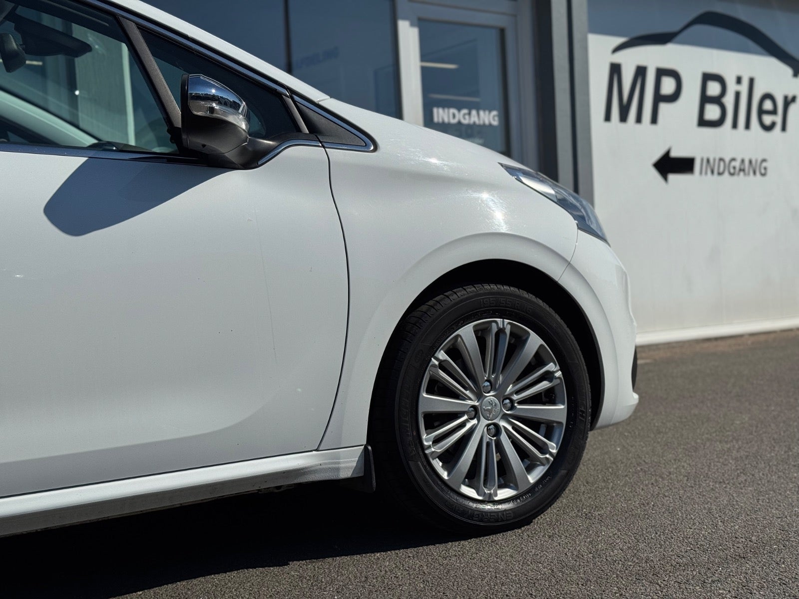 Billede af Peugeot 208 1,2 VTi 82 Allure