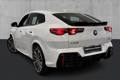 BMW iX2 xDrive30 M-Sport - 2