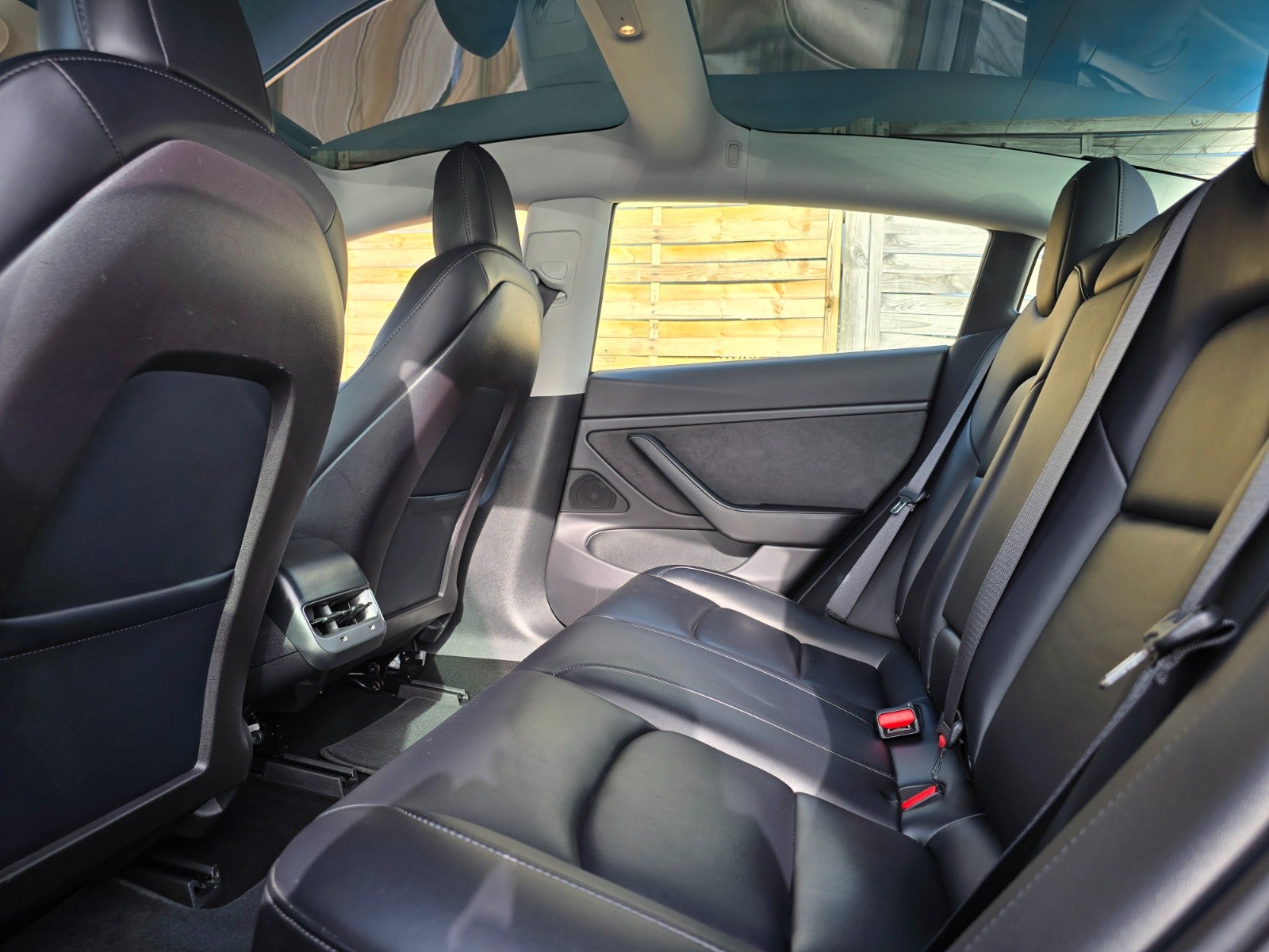 Billede af Tesla Model 3 Long Range AWD