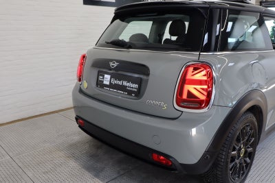 MINI Cooper SE Camden Edition