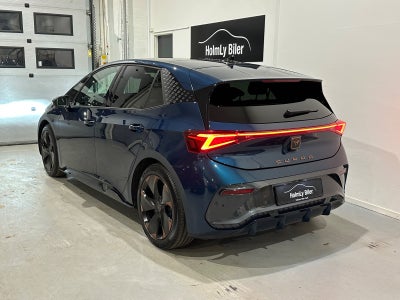 Cupra Born Dinamica Pack High