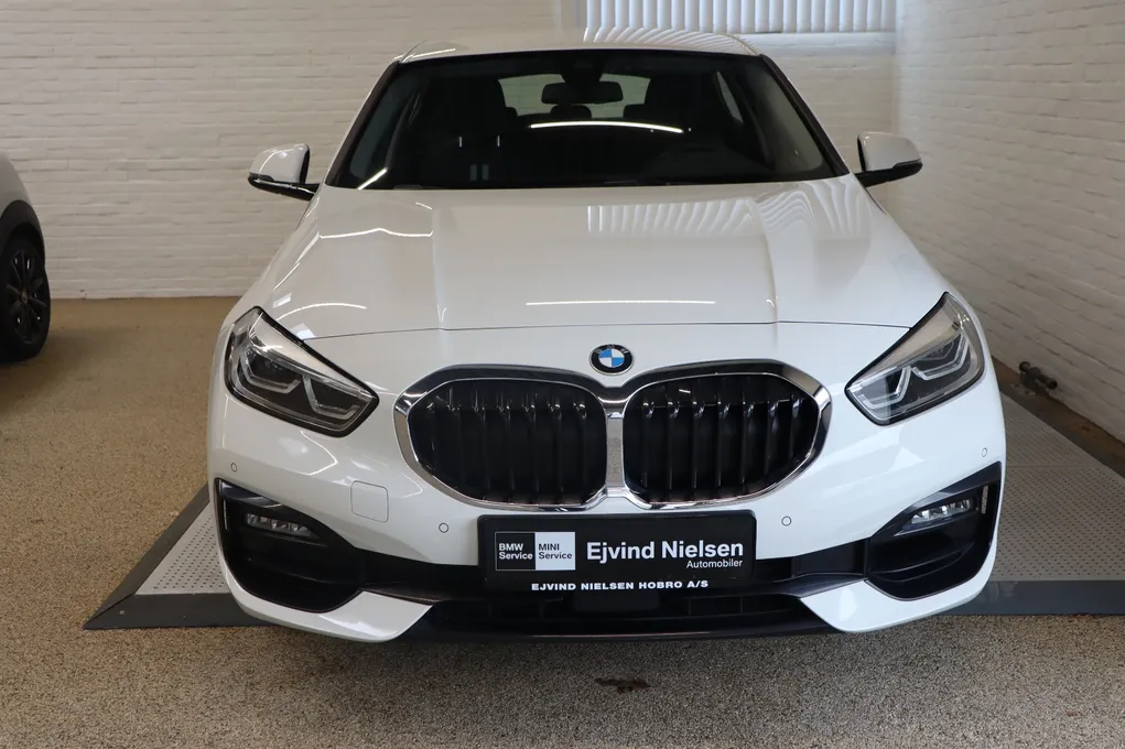 BMW 118i Sport Line aut.