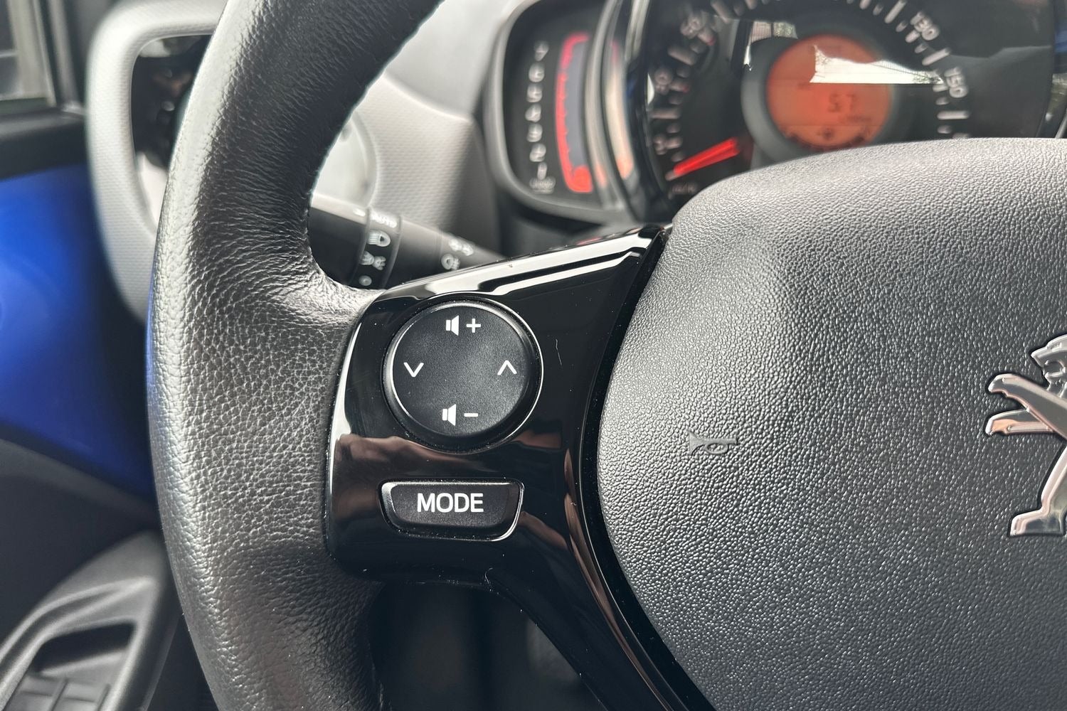 Billede af Peugeot 108 1,0 e-VTi 72 Allure+