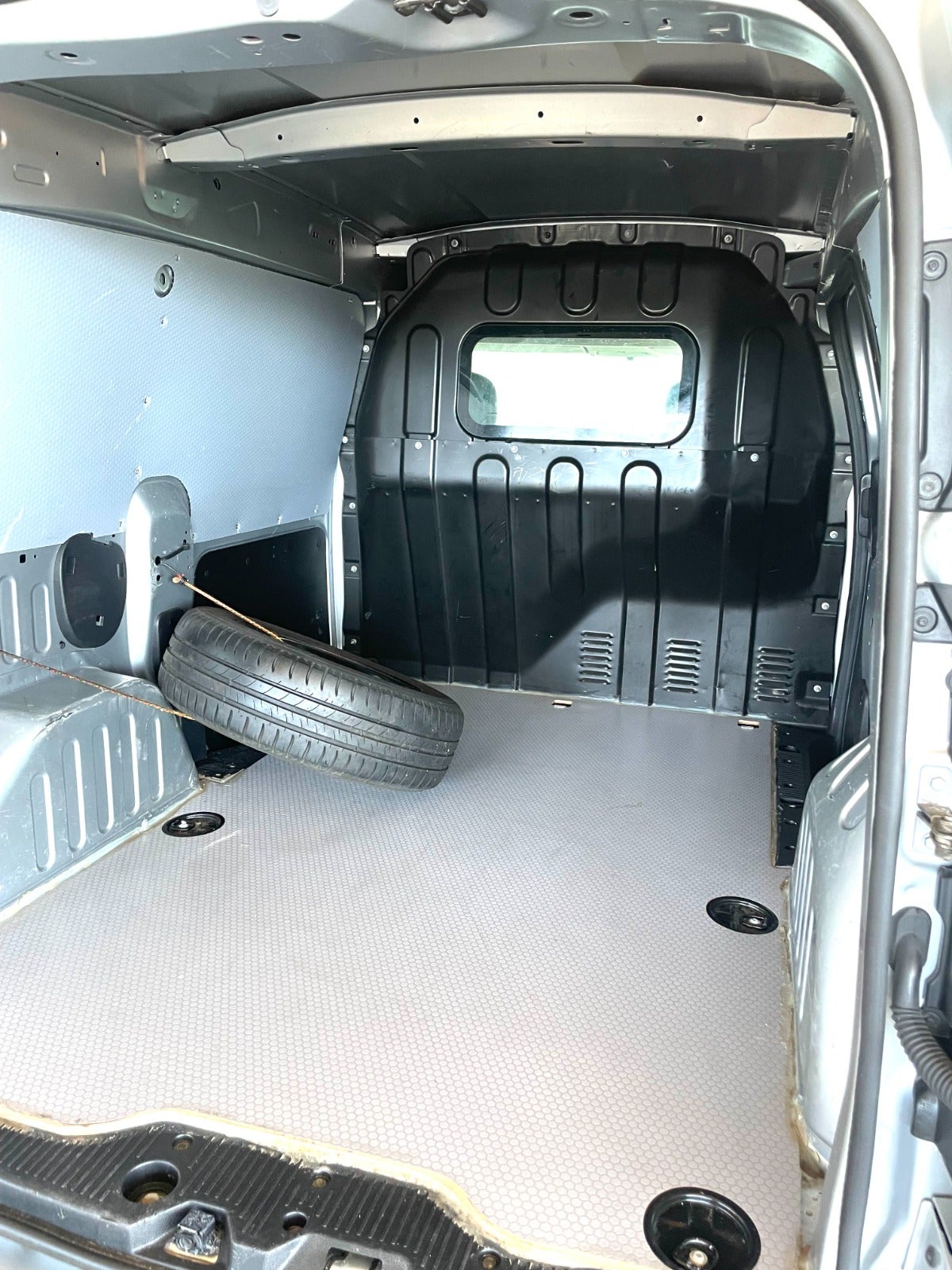 Billede af Dacia Dokker 1,5 dCi 95 Essential Tekno Van