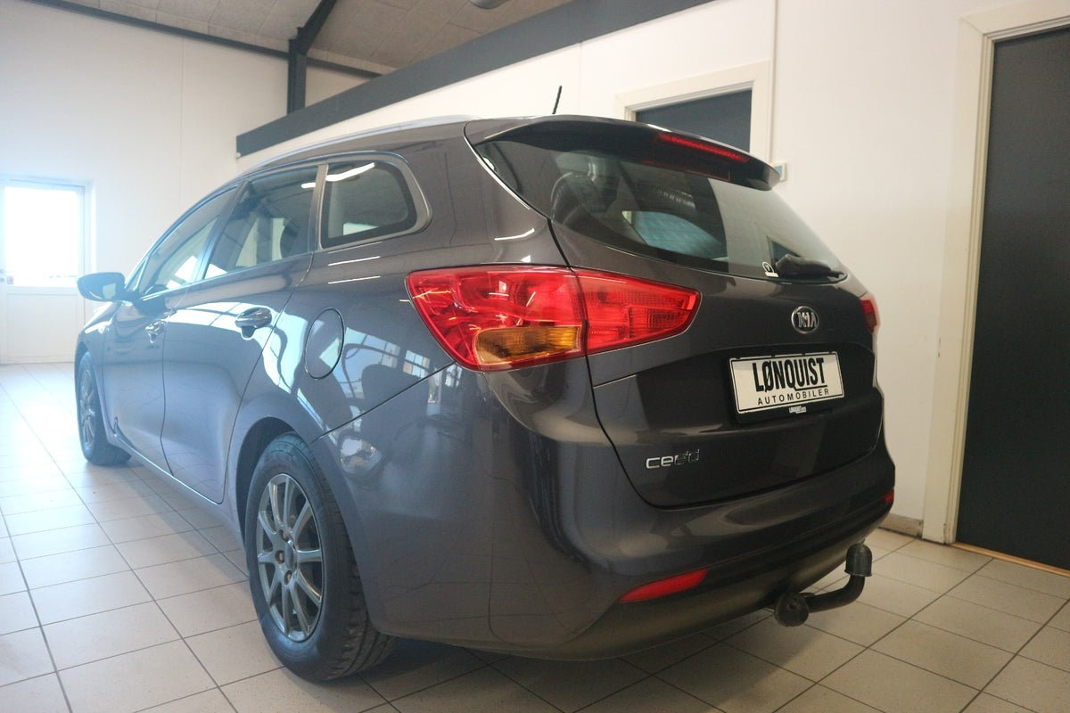 Kia Ceed CRDi 128 Limited SW