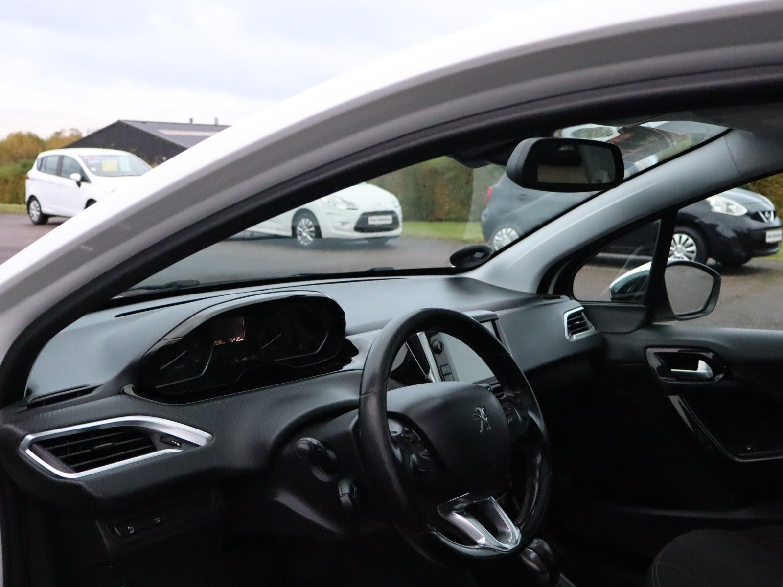 Billede af Peugeot 208 1,6 BlueHDi 100 Allure