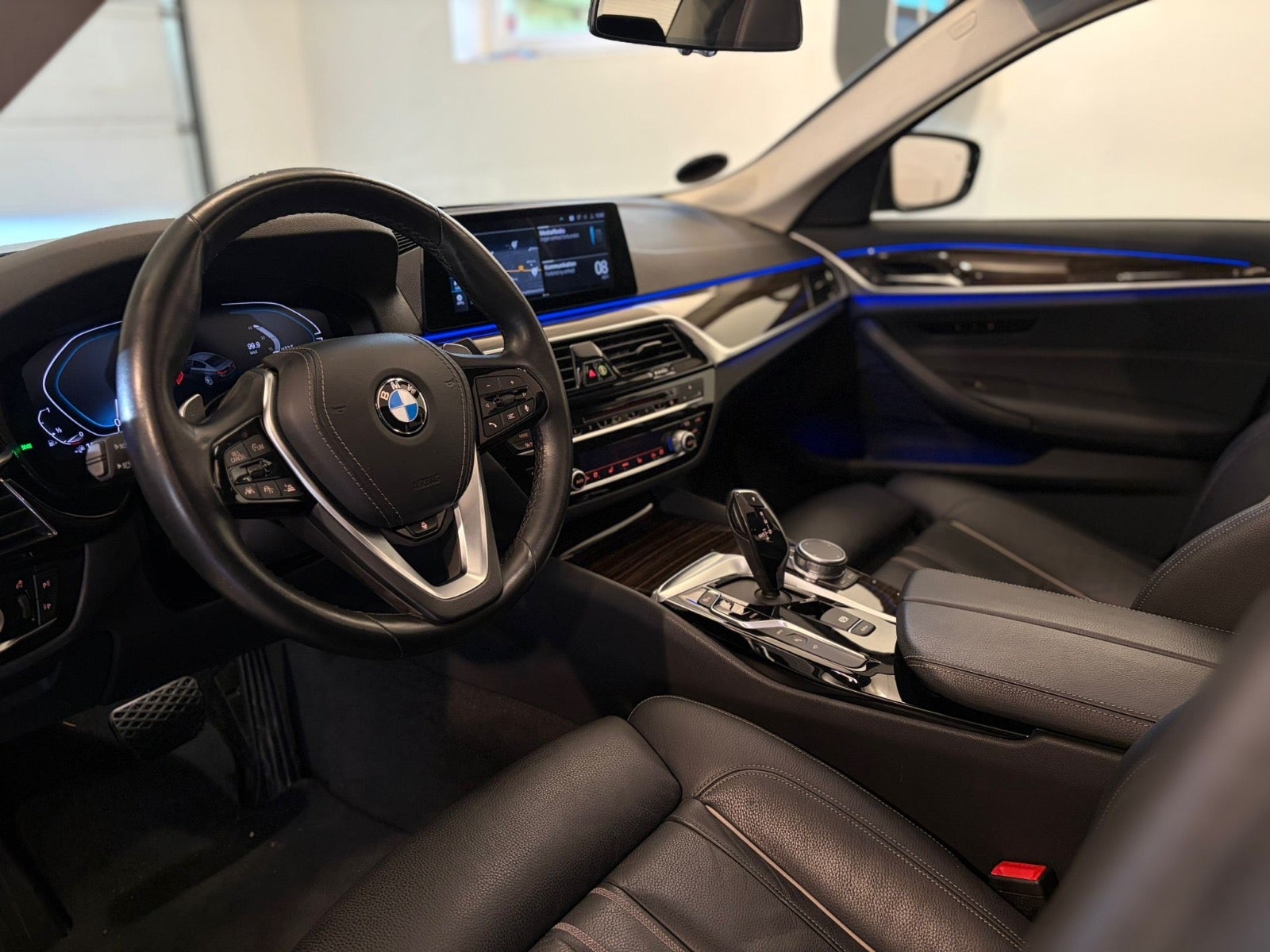 BMW – 530e