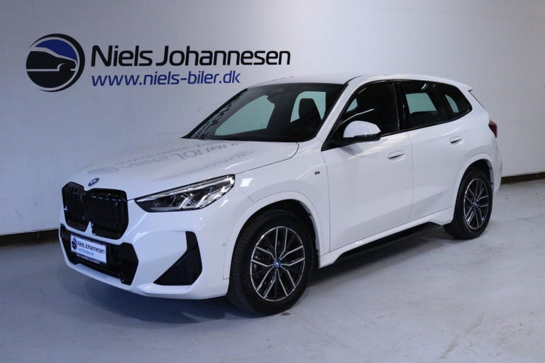 BMW iX1 eDrive20 M-Sport