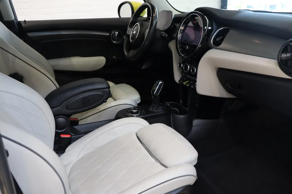 MINI Cooper SE Camden Edition