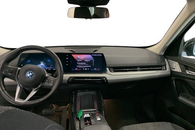 BMW iX1 eDrive20 X-Line