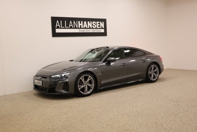 Audi e-tron GT  quattro 4d