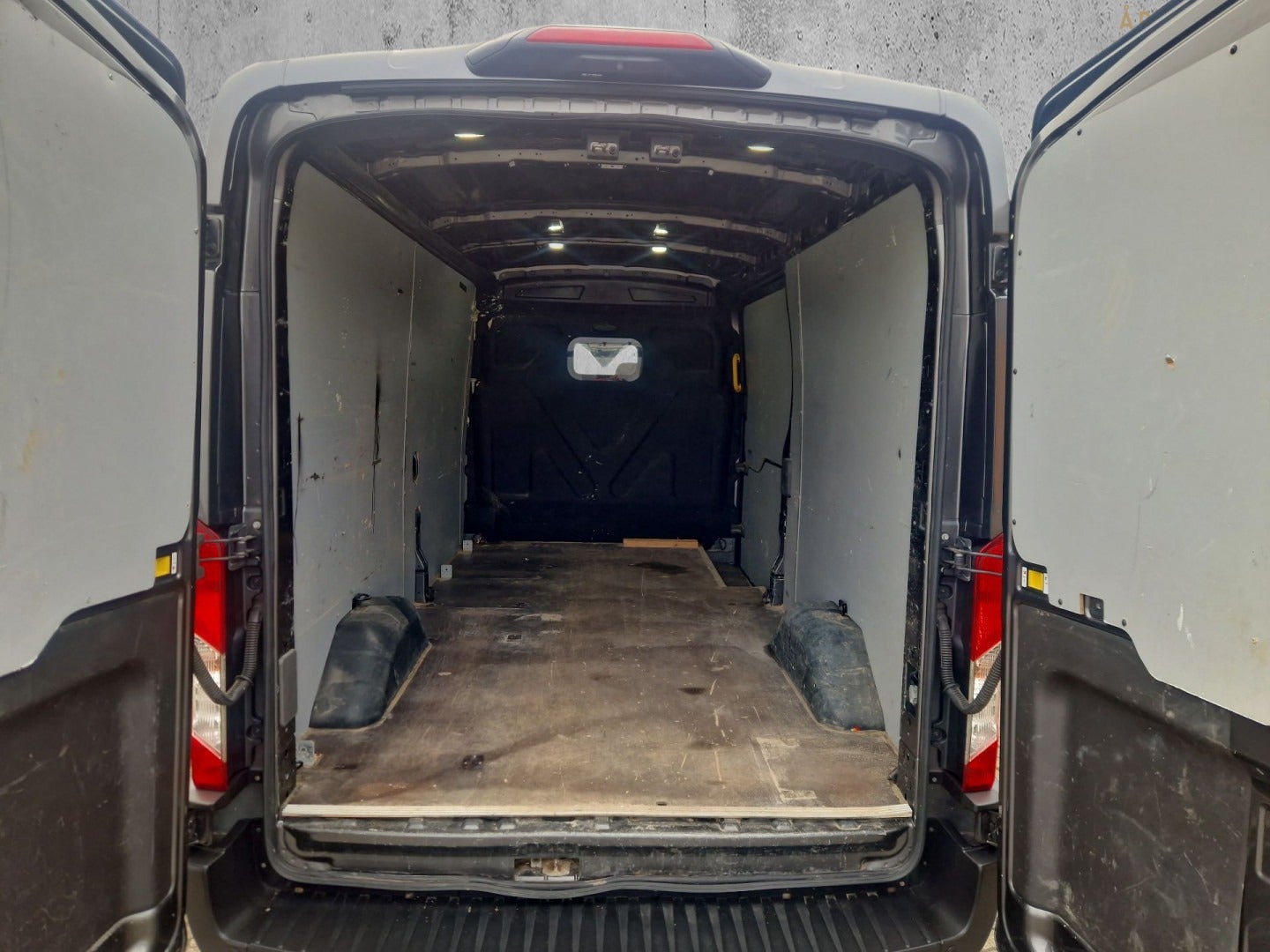 Billede af Ford Transit 350 L3 Van 2,0 EcoBlue Trend aut. H2 RWD