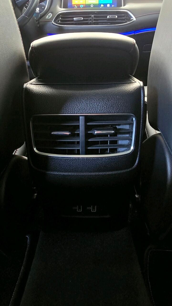 MG EHS PHEV Luxury