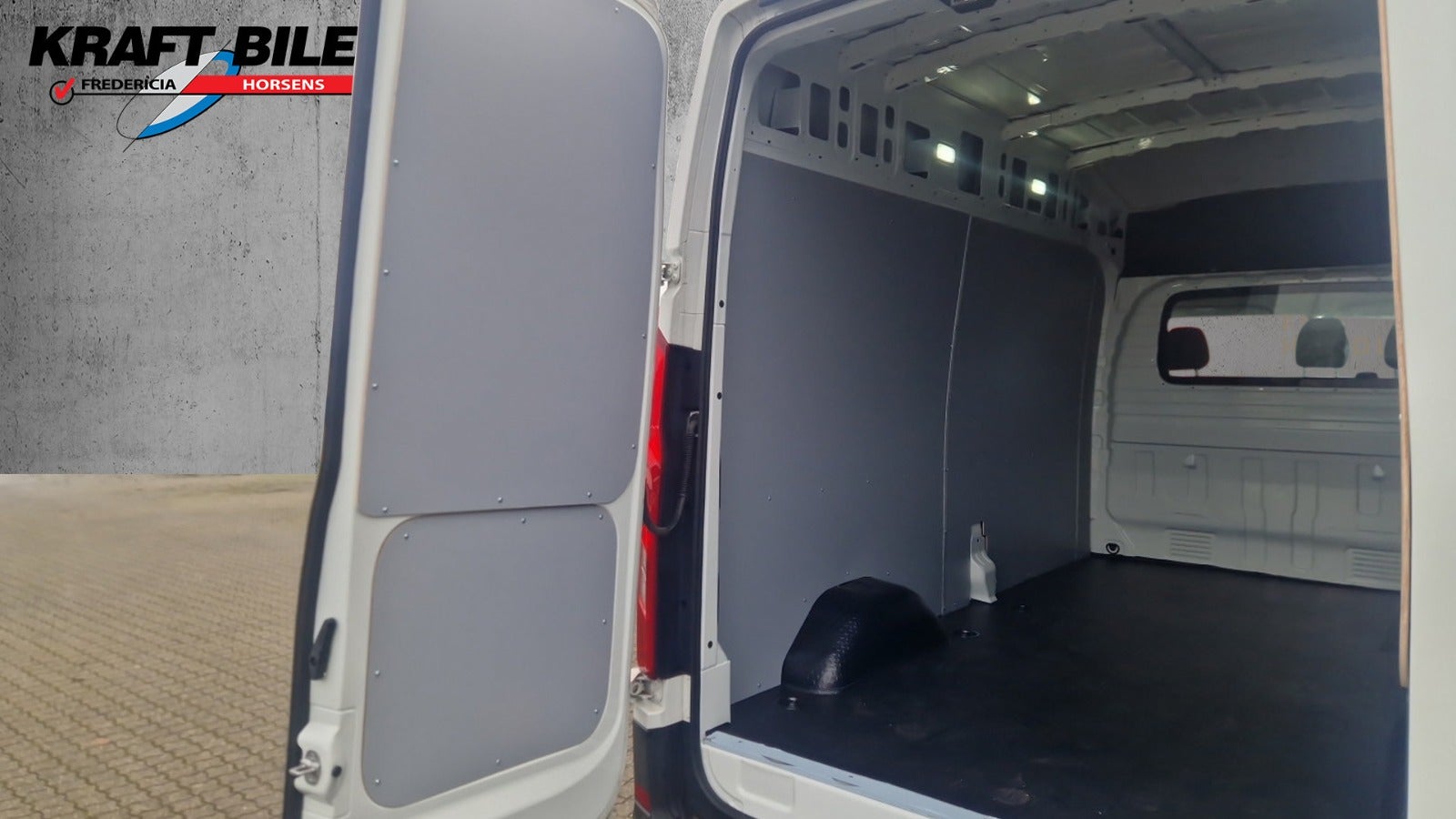 Billede af Maxus e-Deliver 9 88 L3H3 Kassevogn