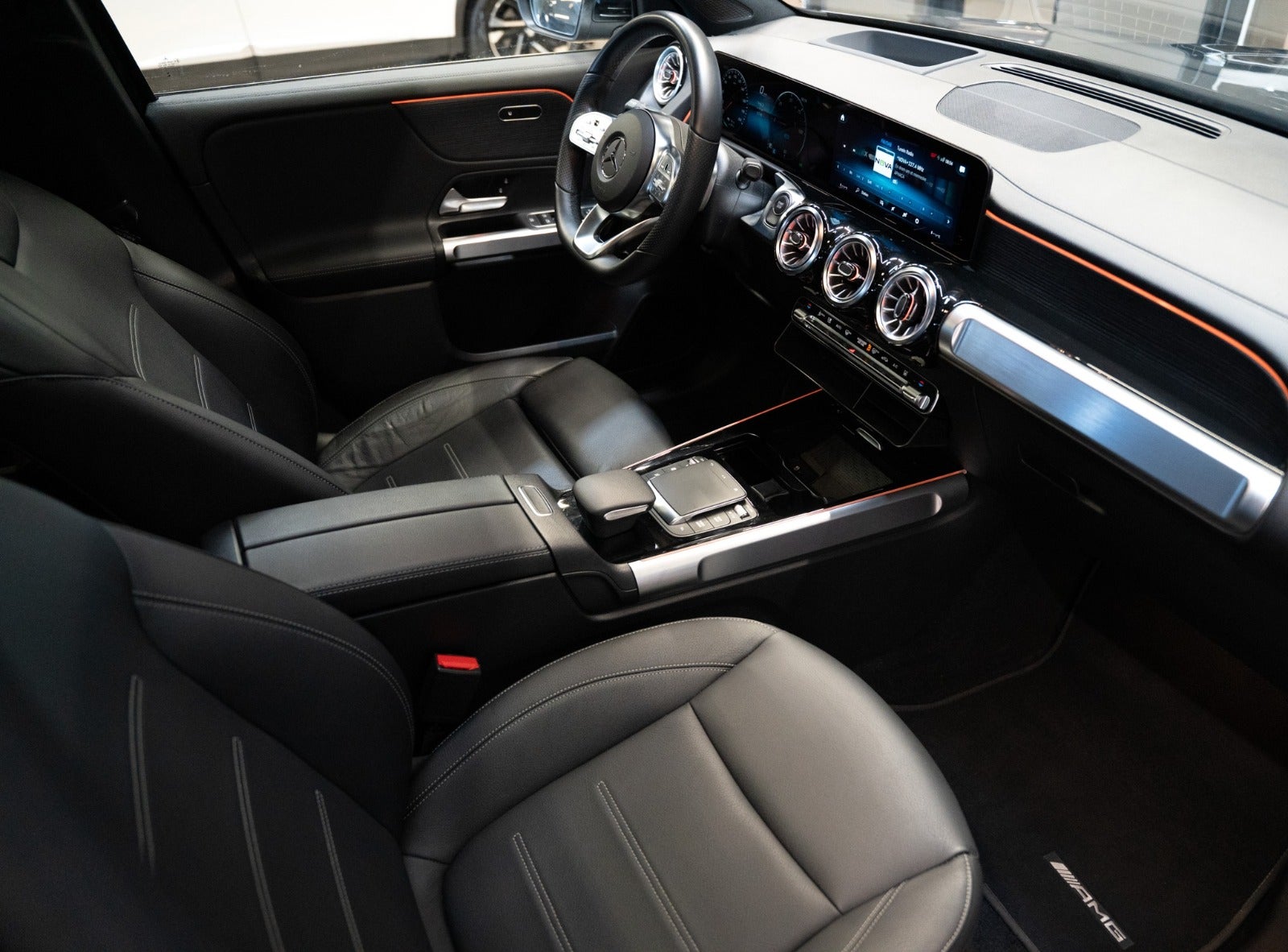 Billede af Mercedes EQB350  AMG Line 4Matic