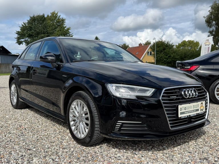 Audi A3 e-tron Sportback S-tr.