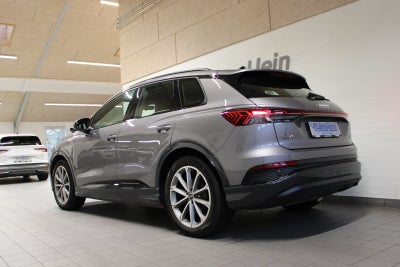 Audi Q4 e-tron S-line quattro