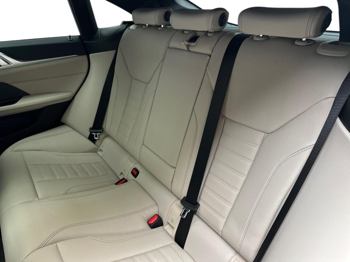 BMW i4 eDrive40 billede 12