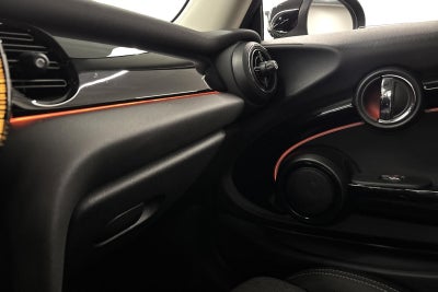 MINI Cooper SE Classic Trim