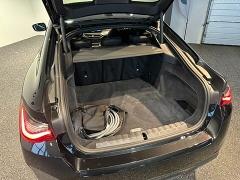 BMW i4 eDrive35 M-Sport 5d - 11