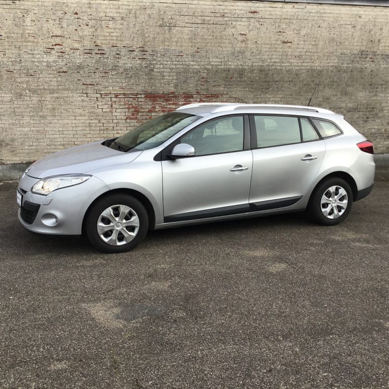 Renault Megane III dCi 110 Authentique Sport Tourer