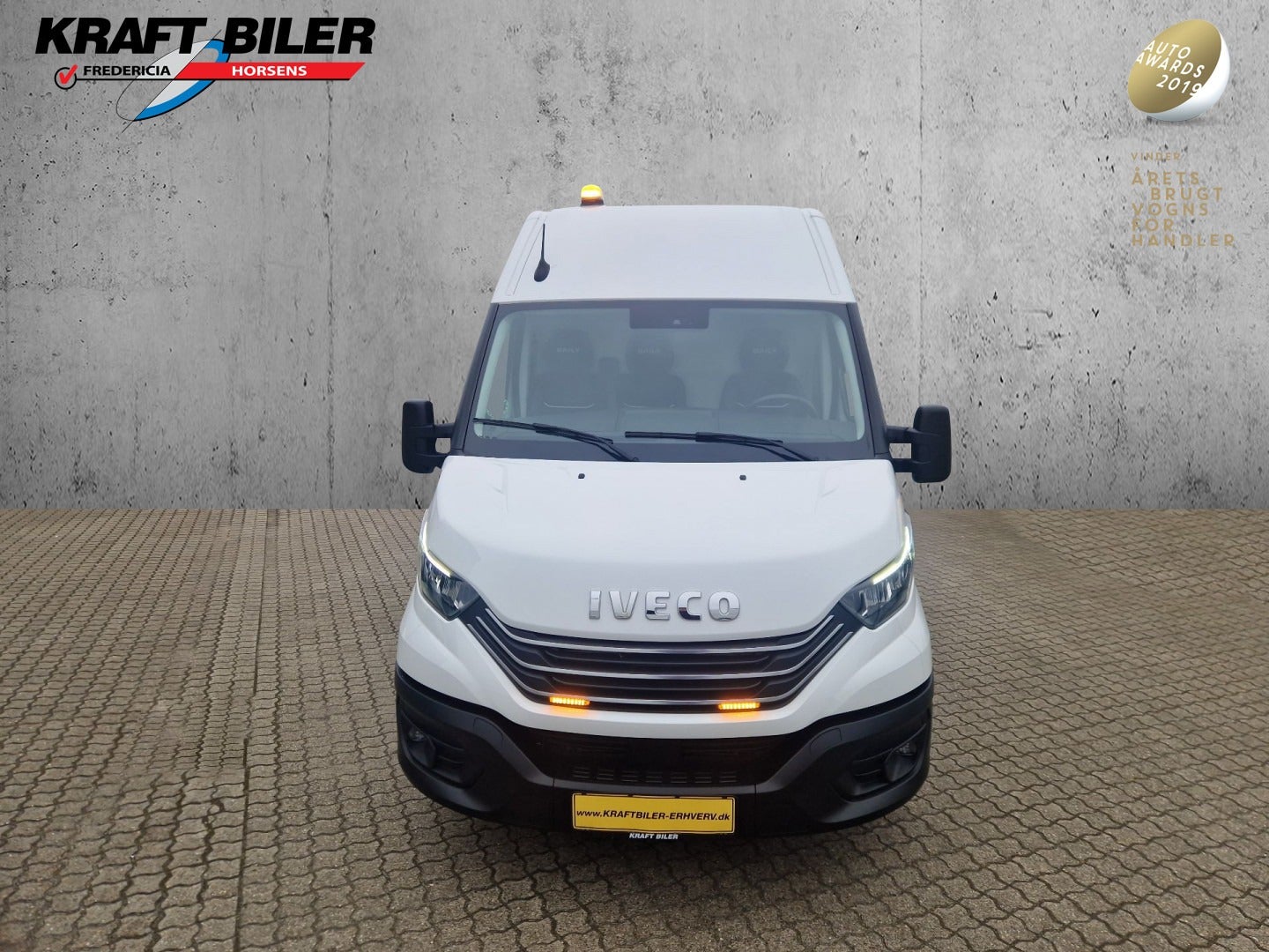 Billede af Iveco Daily 3,0 35S18 12m³ Van AG8