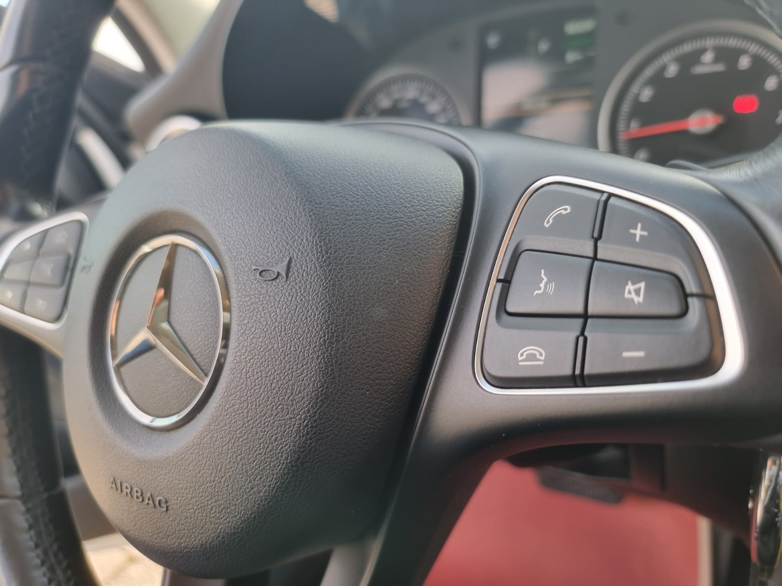 Mercedes C350 e 2015